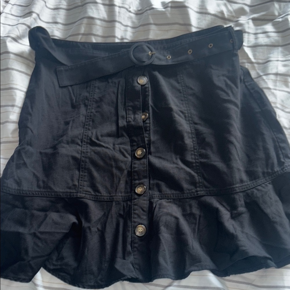 Nine West Button up skirt with flounce hem